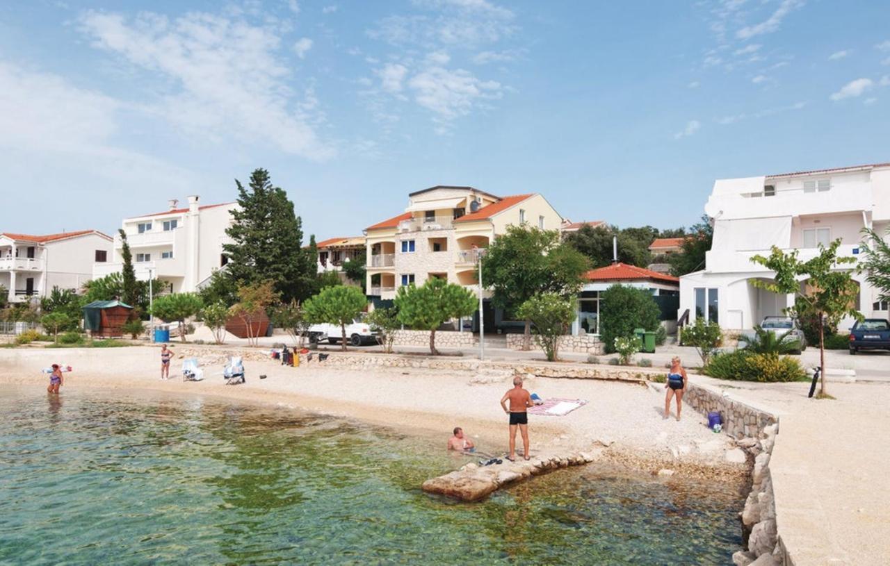 Apartments By The Sea Mandre, Pag - 4092 Kolan Exterior photo